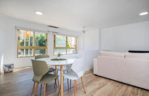 Vive la Vila Cozy Apartment by the Beach